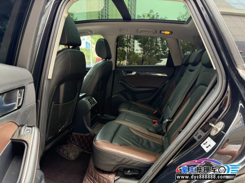 18年奥迪Q5轿车抵押车出售