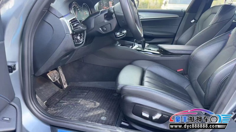 18年宝马5系轿车抵押车出售