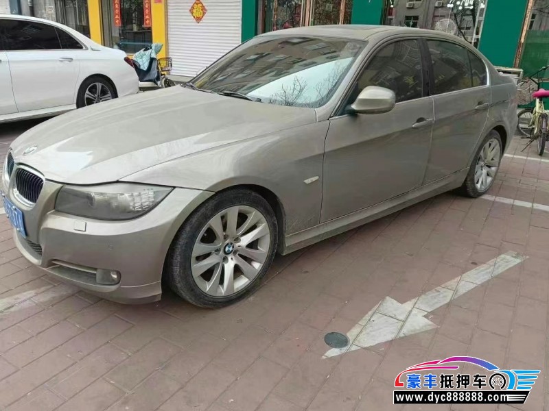 11年宝马3系轿车抵押车出售