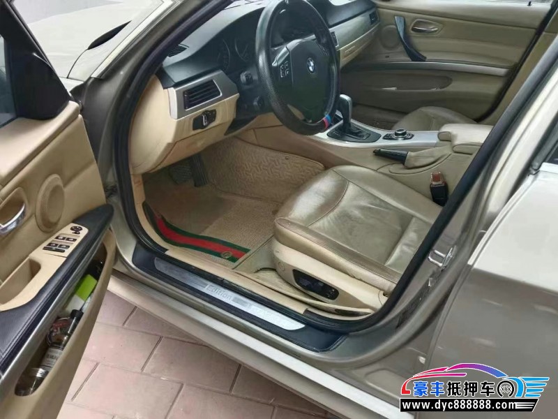11年宝马3系轿车抵押车出售