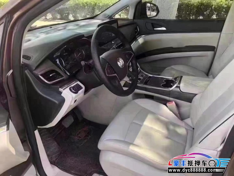 20年别克GL8MPV抵押车出售