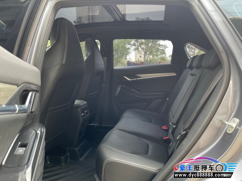 25年江淮QX轿车抵押车出售