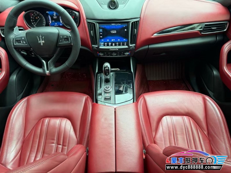 18年玛莎拉蒂莱万特轿车抵押车出售