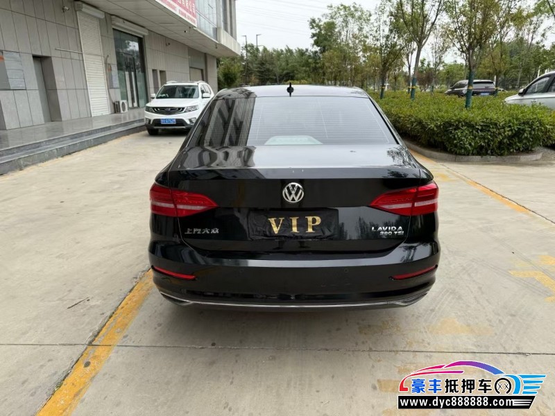 18年大众朗逸轿车抵押车出售