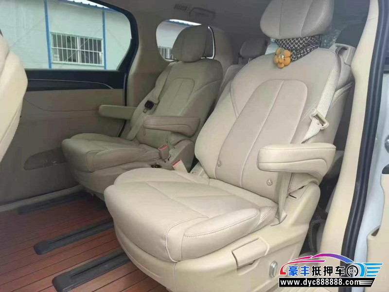 22年别克GL8轿车抵押车出售