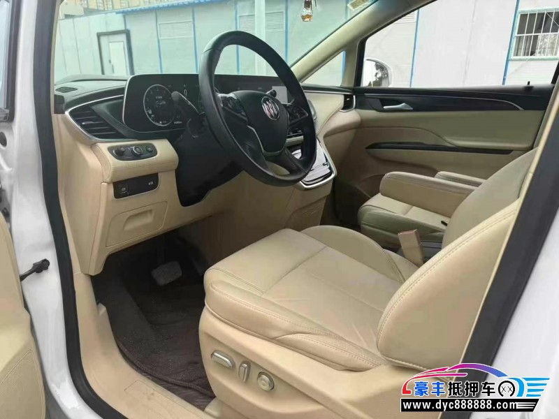 22年别克GL8轿车抵押车出售