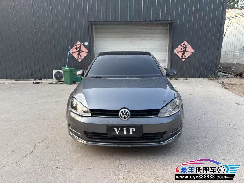15年大众高尔夫轿车抵押车出售
