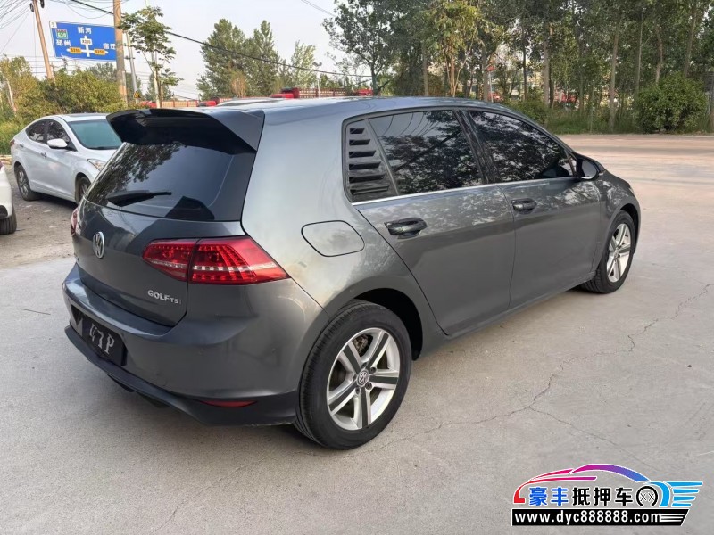 15年大众高尔夫轿车抵押车出售
