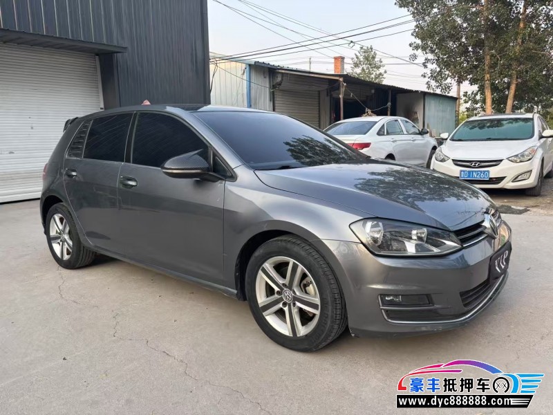 15年大众高尔夫轿车抵押车出售