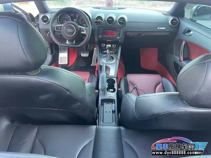 11年奥迪TT轿车抵押车出售