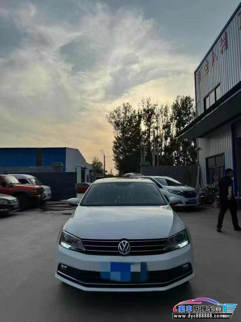 17年大众速腾轿车抵押车出售