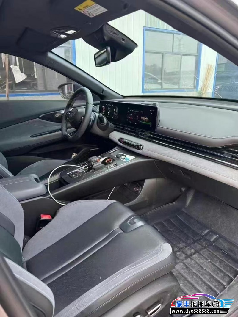 24年传祺影豹轿车抵押车出售