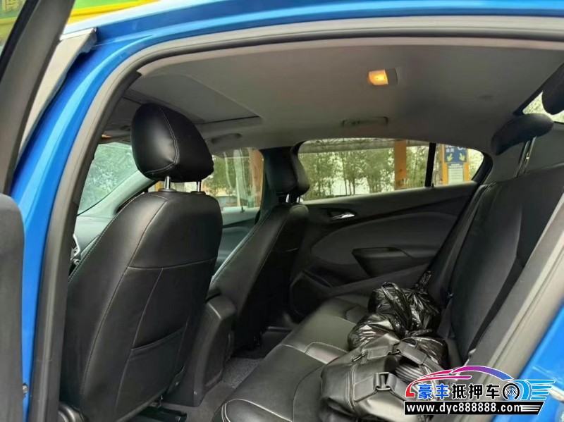 16年雪佛兰科鲁兹轿车抵押车出售