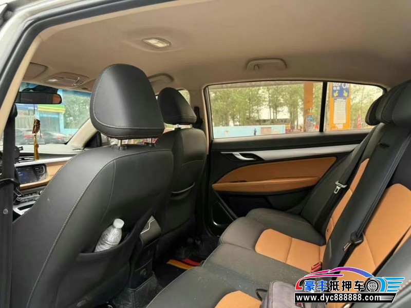 18年吉利远景轿车抵押车出售