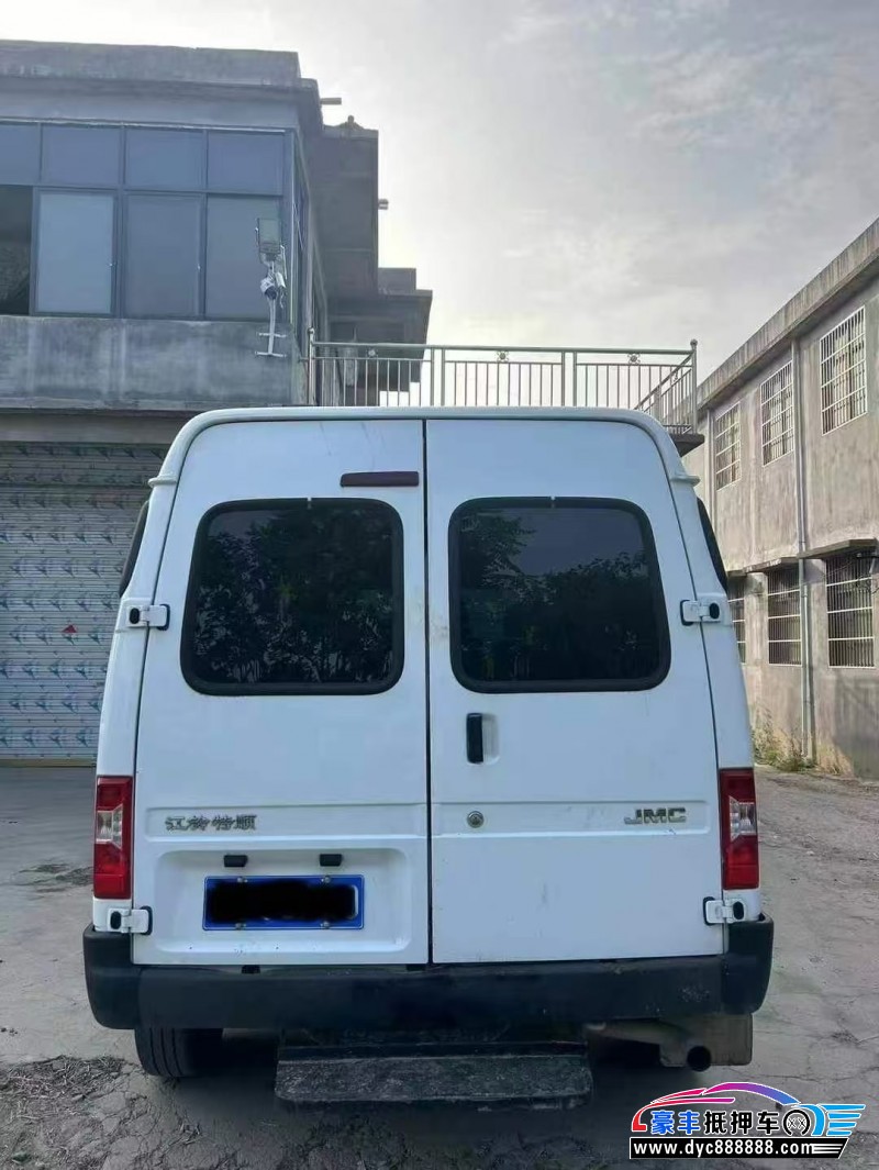 21年江铃特顺轿车抵押车出售