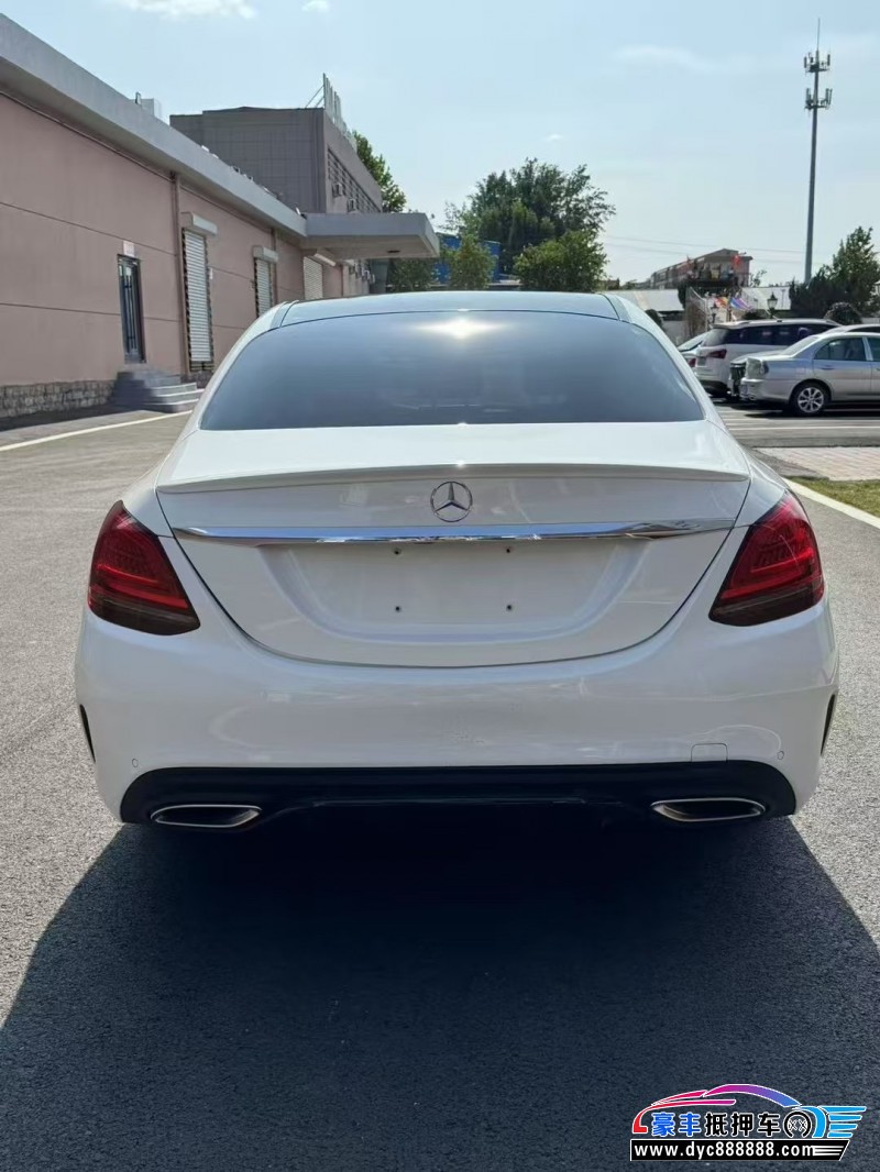 20年奔驰C轿车抵押车出售