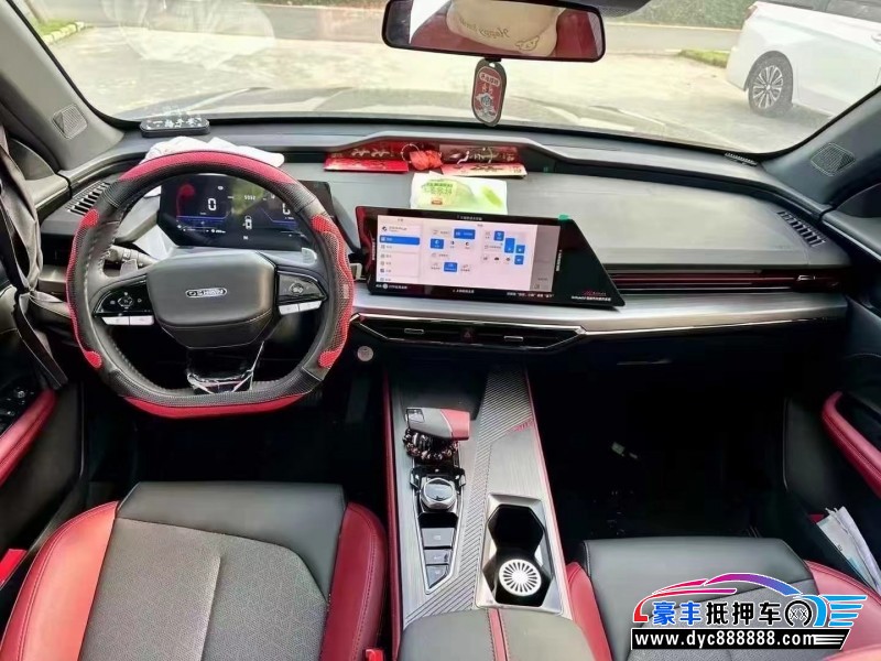 24年长安欧尚Z6轿车抵押车出售