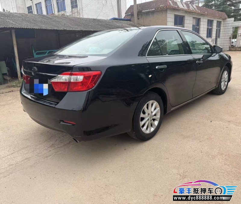 14年丰田凯美瑞轿车抵押车出售