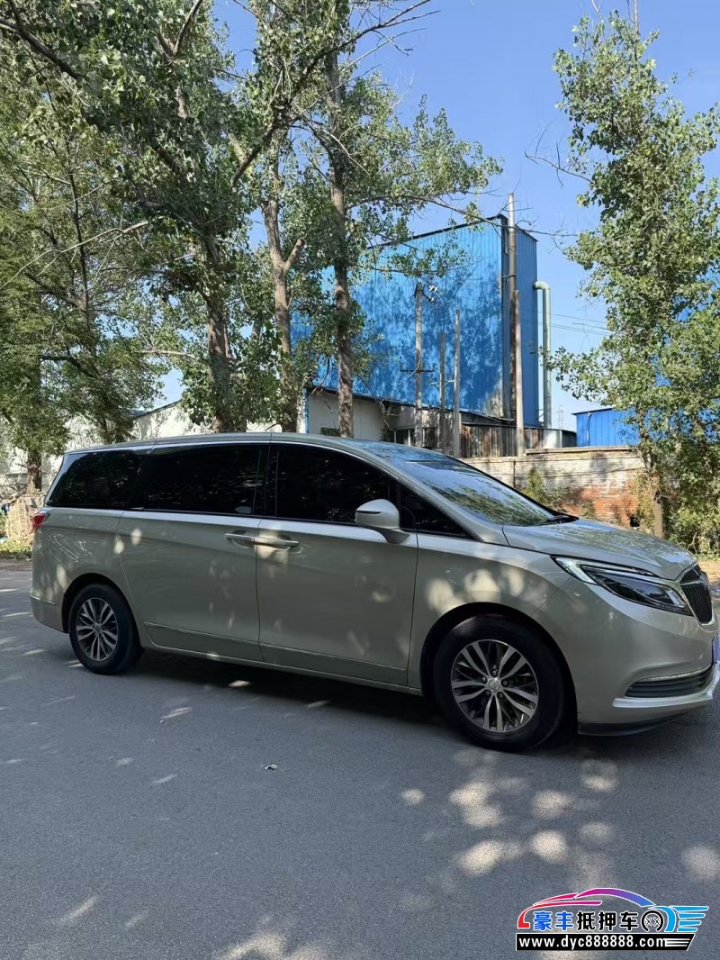 19年别克GL8轿车抵押车出售