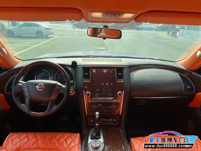 18年日产途乐轿车抵押车出售