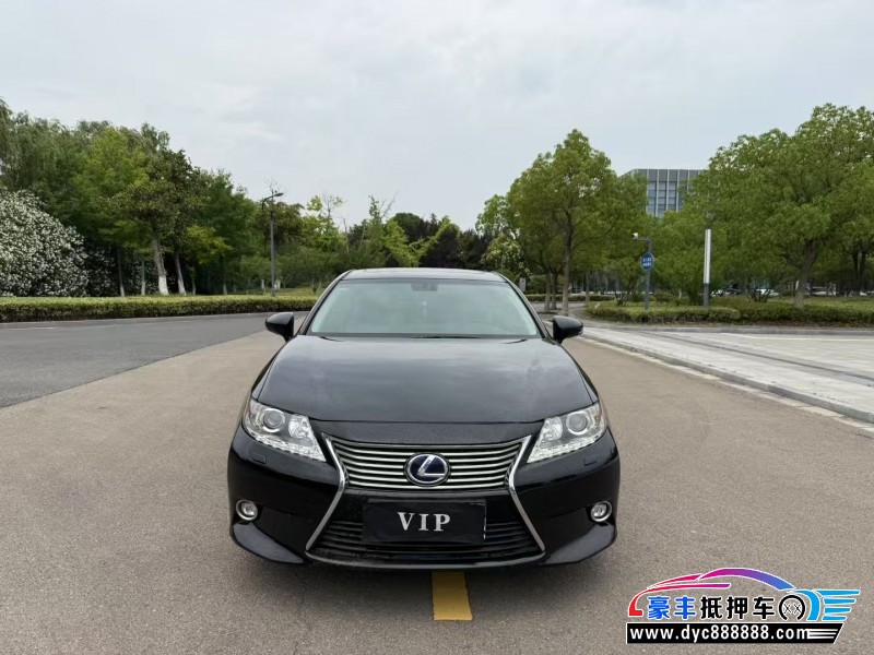 14年雷克萨斯ES轿车