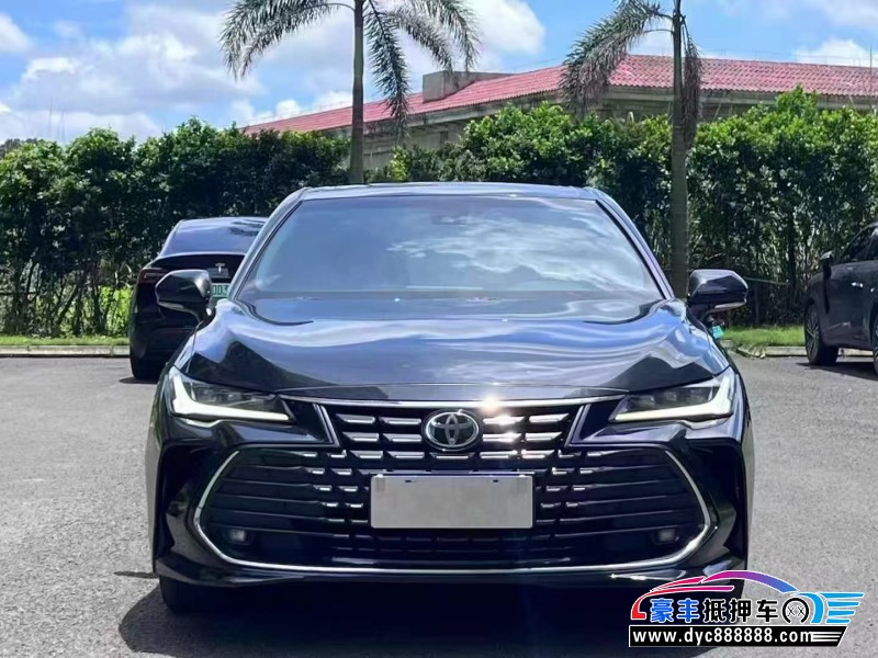 抵押车出售23年丰田亚洲龙轿车