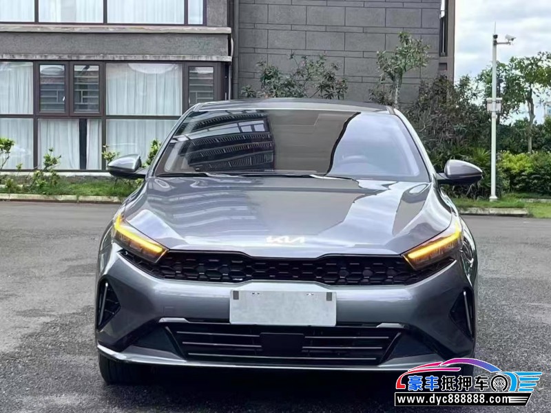 23年起亚K3轿车抵押车出售