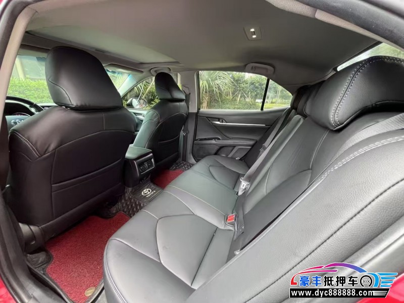 19年丰田凯美瑞轿车抵押车出售