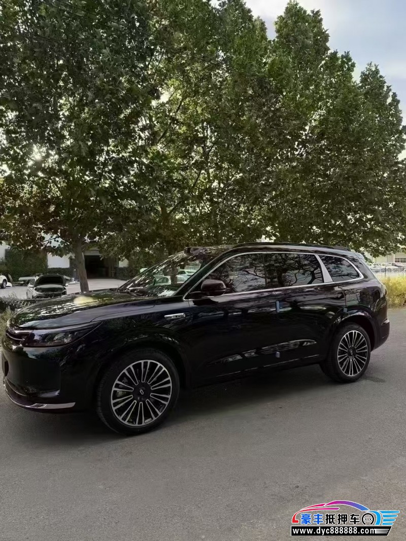 25年华为问界轿车抵押车出售