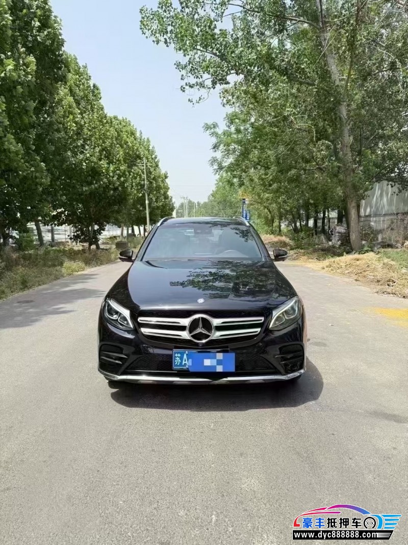 抵押车出售17年奔驰GLC轿车