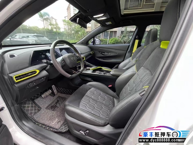 22年长安长安UNI轿车抵押车出售