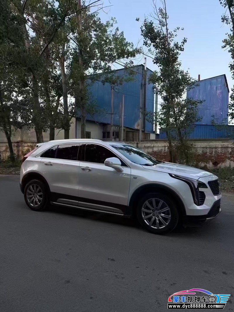 19年凯迪拉克XT4轿车抵押车出售