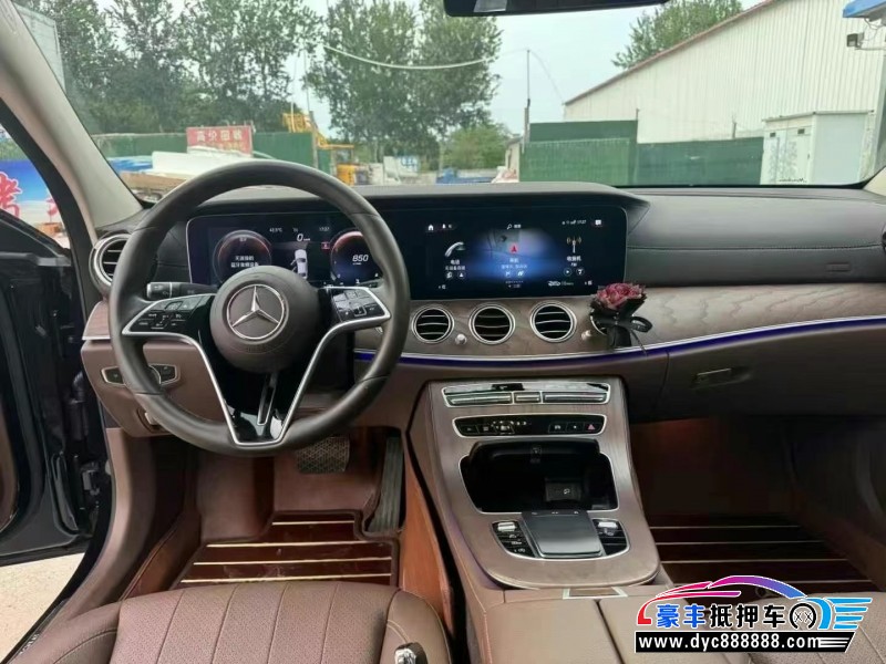 23年奔驰E轿车抵押车出售