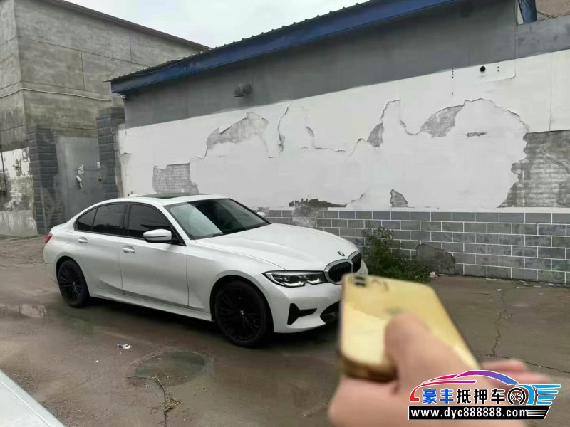 22年宝马3系轿车抵押车出售