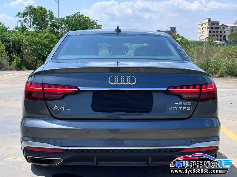 24年奥迪A4L轿车抵押车出售