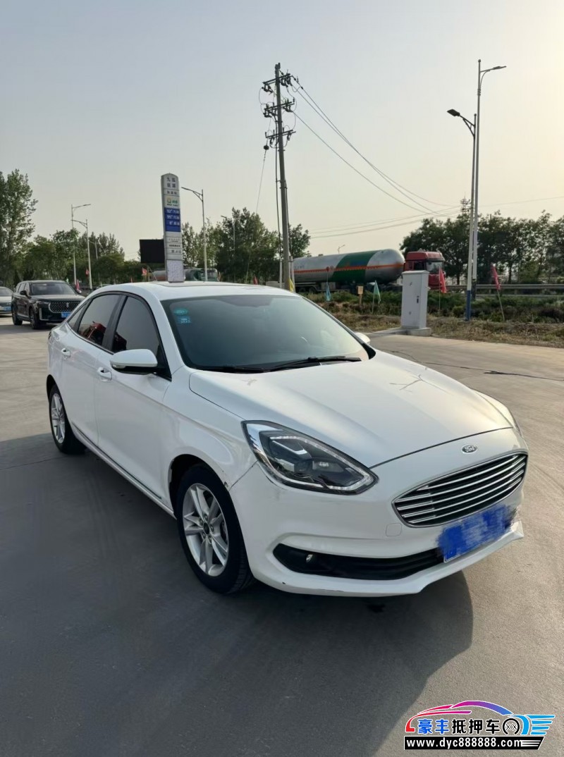 20年福特福睿斯轿车抵押车出售