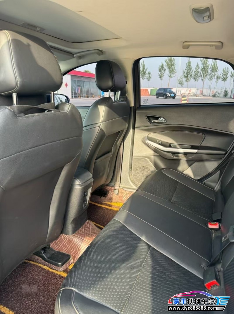 20年福特福睿斯轿车抵押车出售