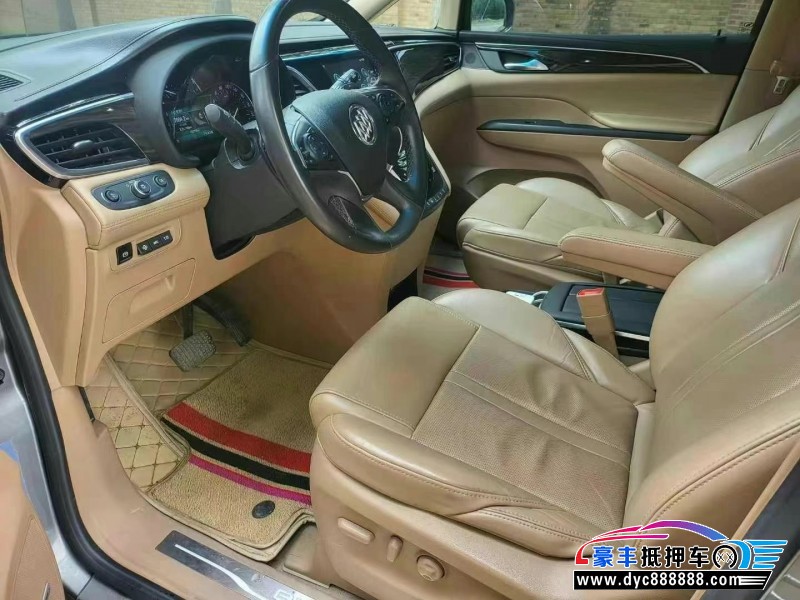 17年别克GL8轿车抵押车出售