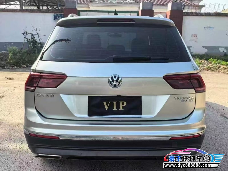 18年大众途观轿车抵押车出售