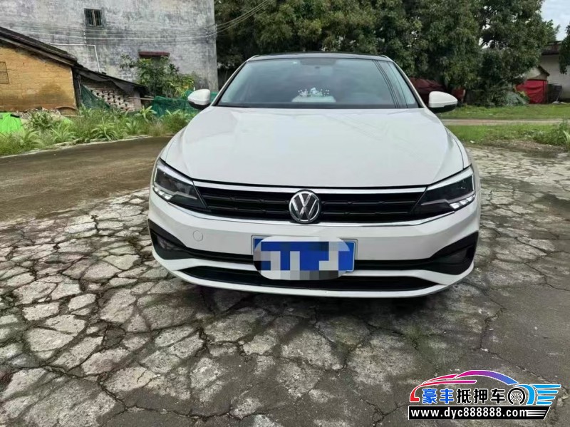 21年大众凌渡轿车抵押车出售