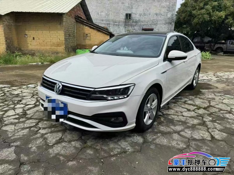 21年大众凌渡轿车抵押车出售