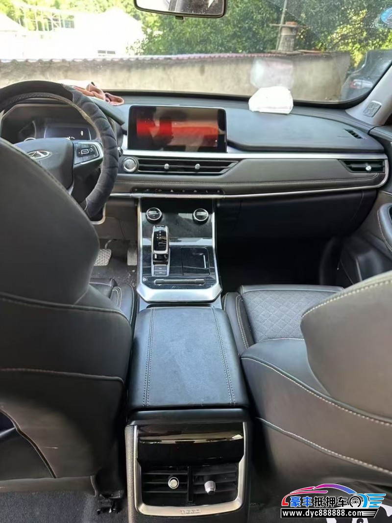 19年奇瑞瑞虎8轿车抵押车出售