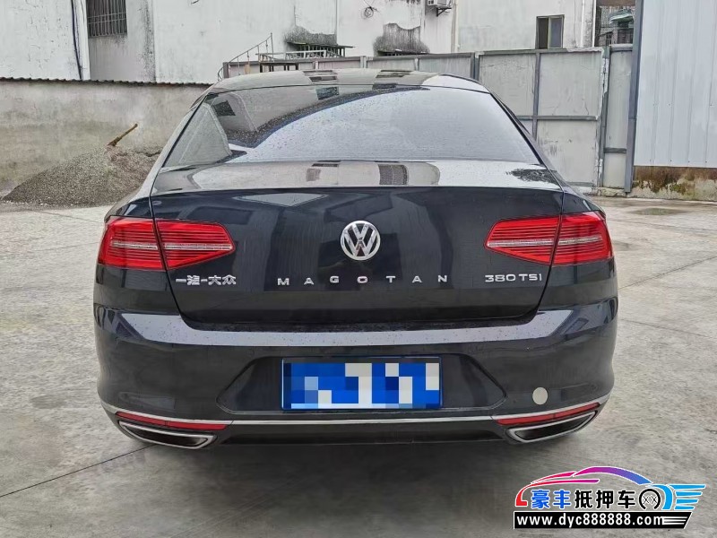 18年大众迈腾轿车抵押车出售