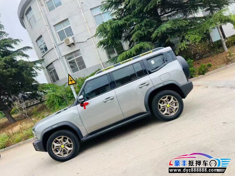 25年捷途旅行者轿车抵押车出售