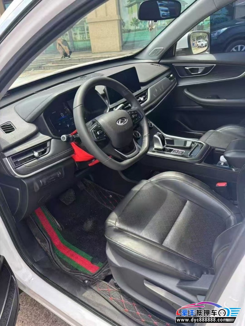 23年奇瑞瑞虎8轿车抵押车出售