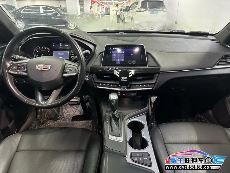 21年凯迪拉克CT4轿车抵押车出售