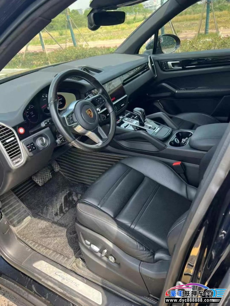 21年保时捷卡宴轿车抵押车出售