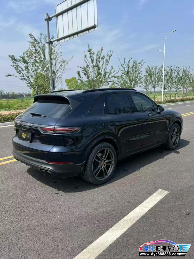 21年保时捷卡宴轿车抵押车出售