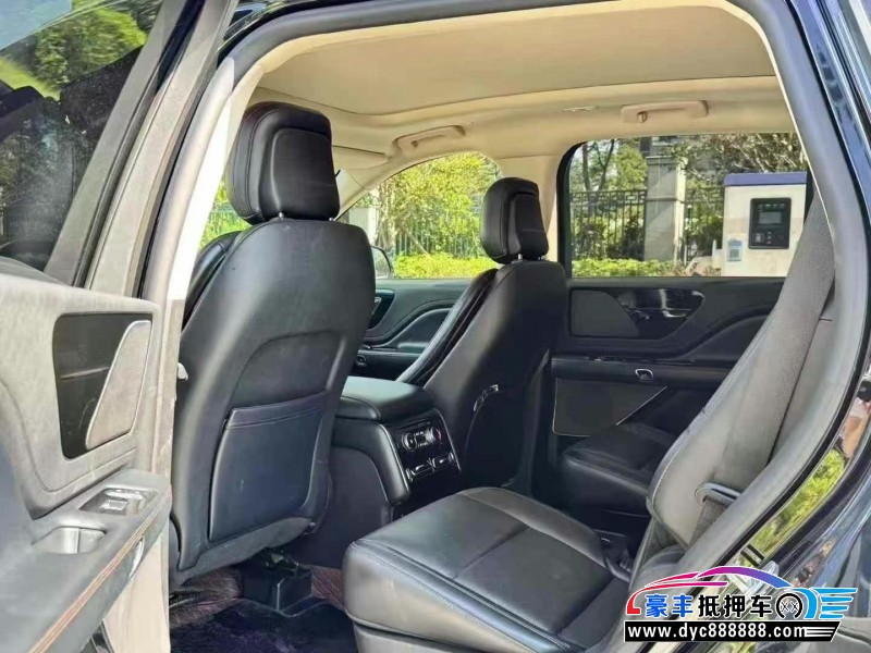 21年林肯飞行家轿车抵押车出售