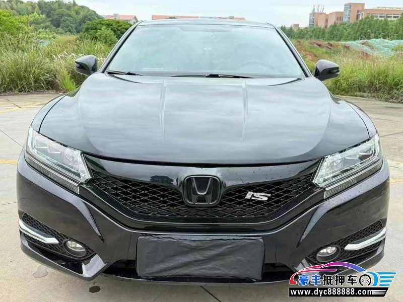 18年本田思铂睿轿车抵押车出售